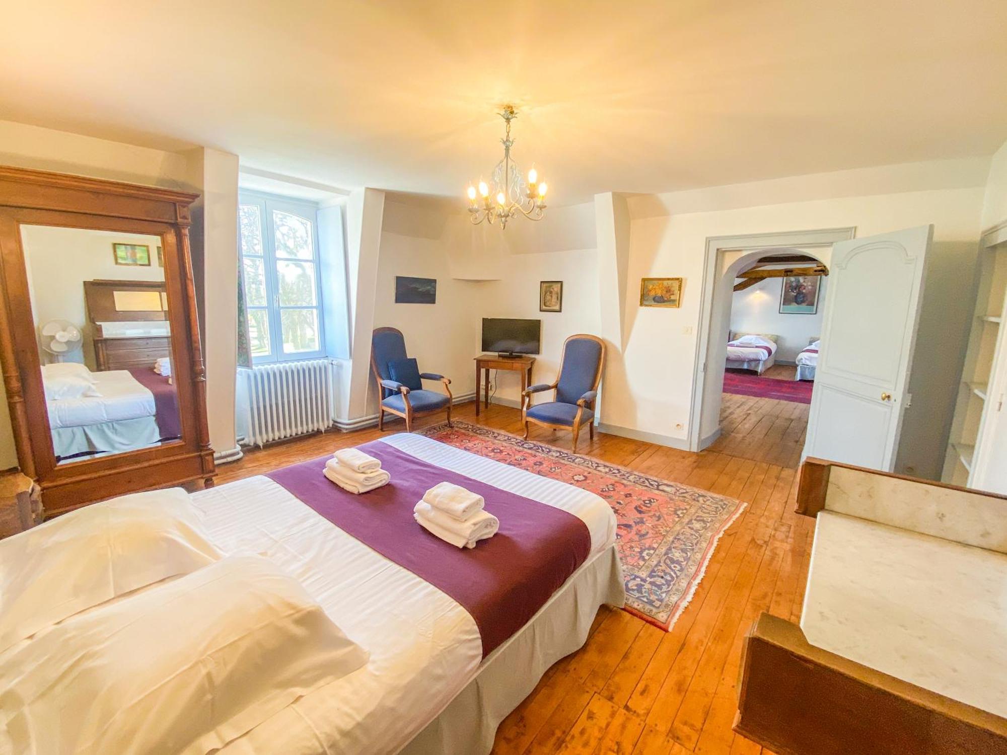 Hotel Haras De La Potardiere Crosmières Buitenkant foto