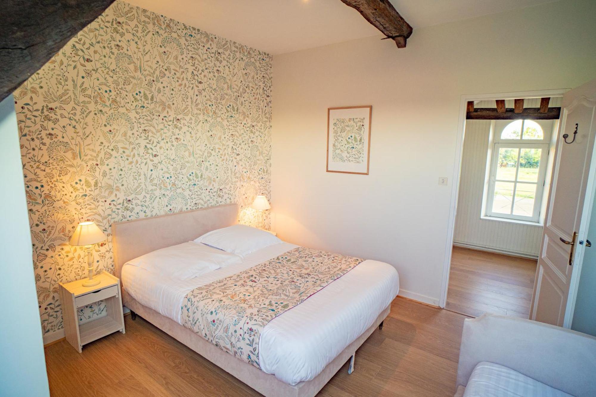 Hotel Haras De La Potardiere Crosmières Buitenkant foto